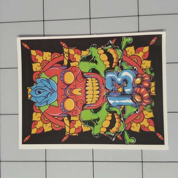 Skull Sticker - Picture 1 of 3